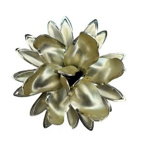 Flower Stem Leaves Gold Tone Brooch Pin